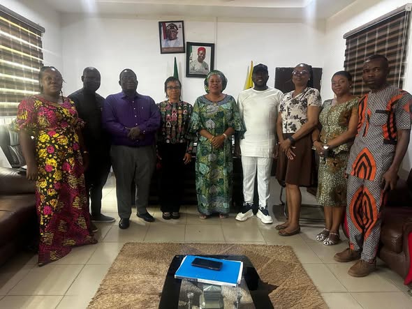 DR. UMEAKUEWULU RECEIVES NSITF REPRESENTATIVES
