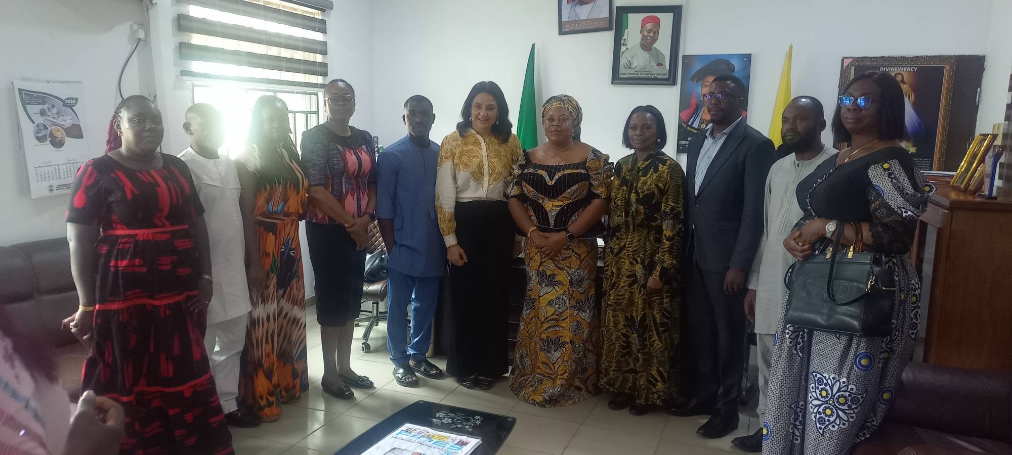COOUTH CMD RECEIVES JNC INTERNATIONAL DELEGATION