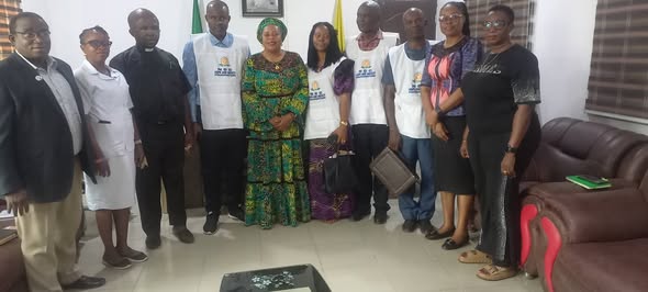 DR. UMEAKUEWULU RECEIVES N&C HOPE AND MERCY FOUNDATION